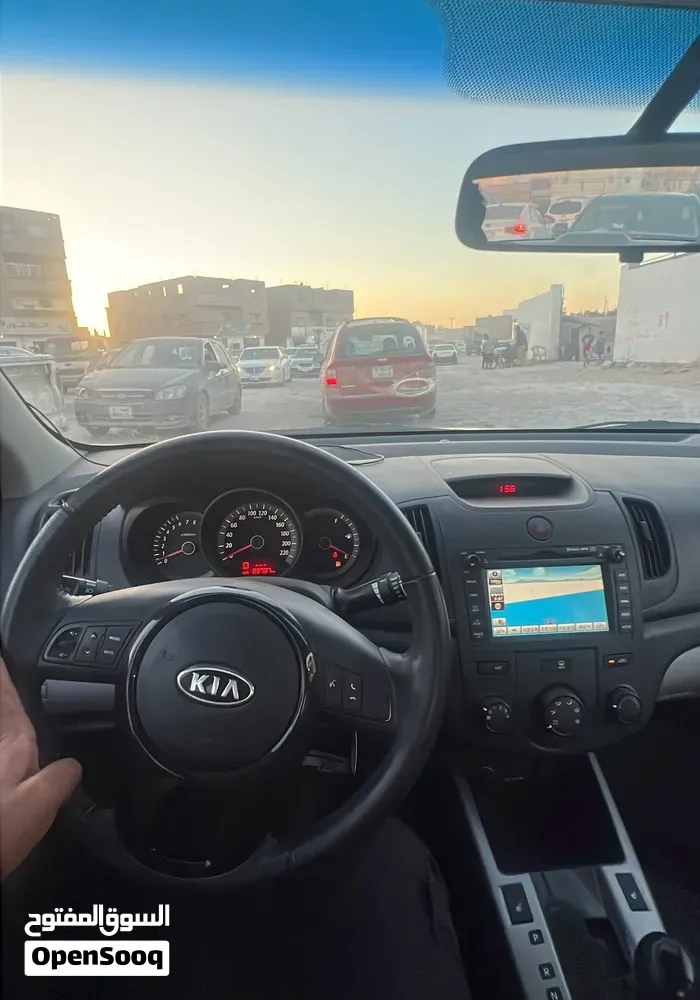 Kia Forte 2012 photo 2