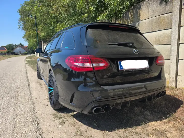 Mercedes-Benz C-Class 2016 photo 3