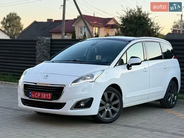 Peugeot 5008 2015 photo 4