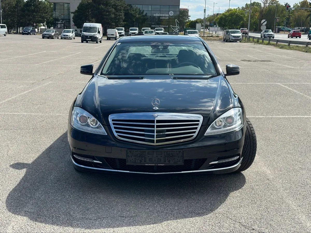 Mercedes-Benz S-Class 2013 photo 2