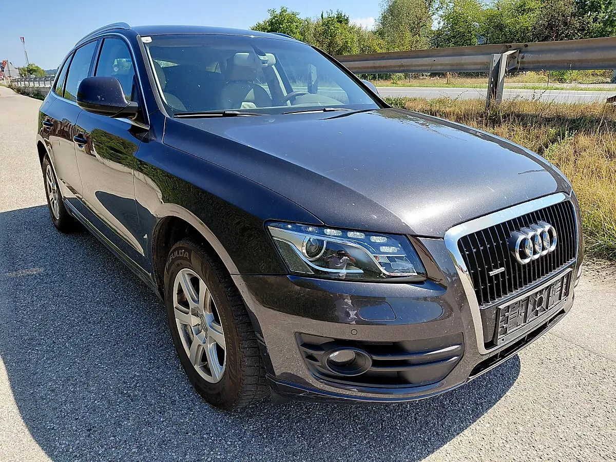 Audi Q5 2009 photo 3