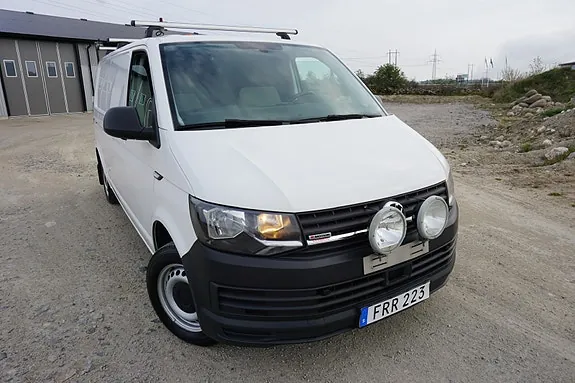 Volkswagen Transporter 2018 photo 3