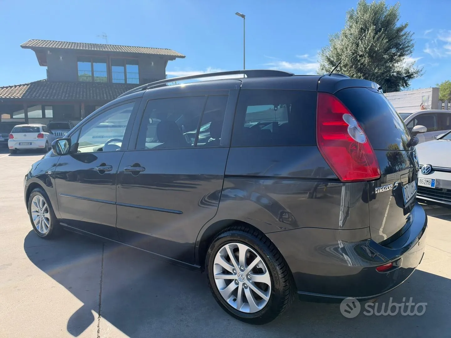 Mazda 5 2006 photo 4
