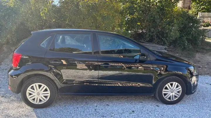 Volkswagen Polo 2017 photo 3