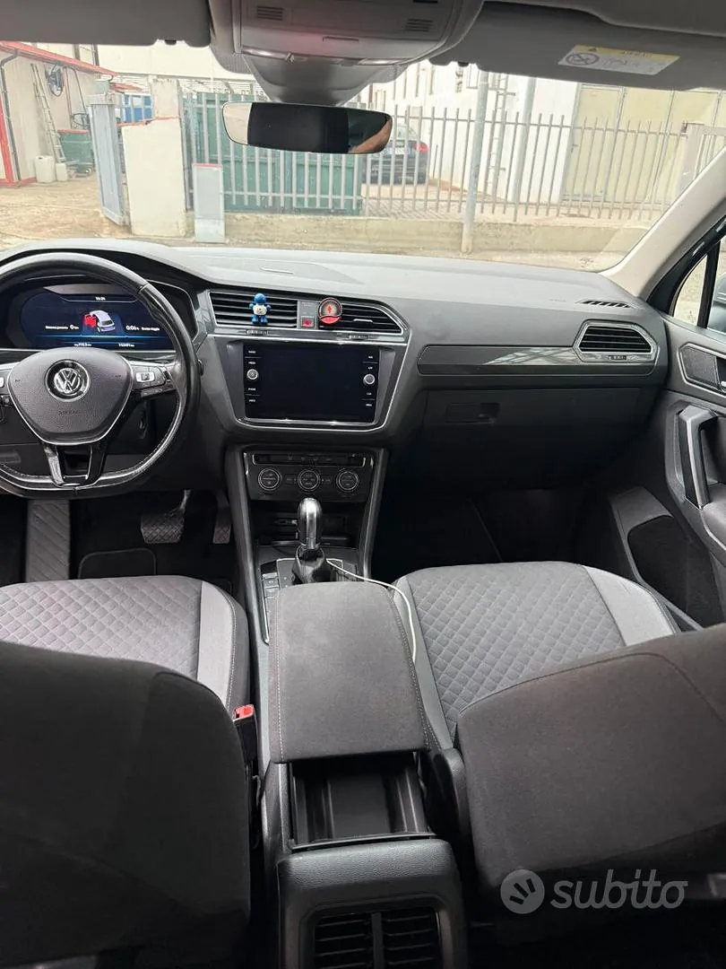 Volkswagen Tiguan 2018 photo 4