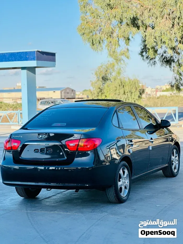 Hyundai Avante 2009 photo 3