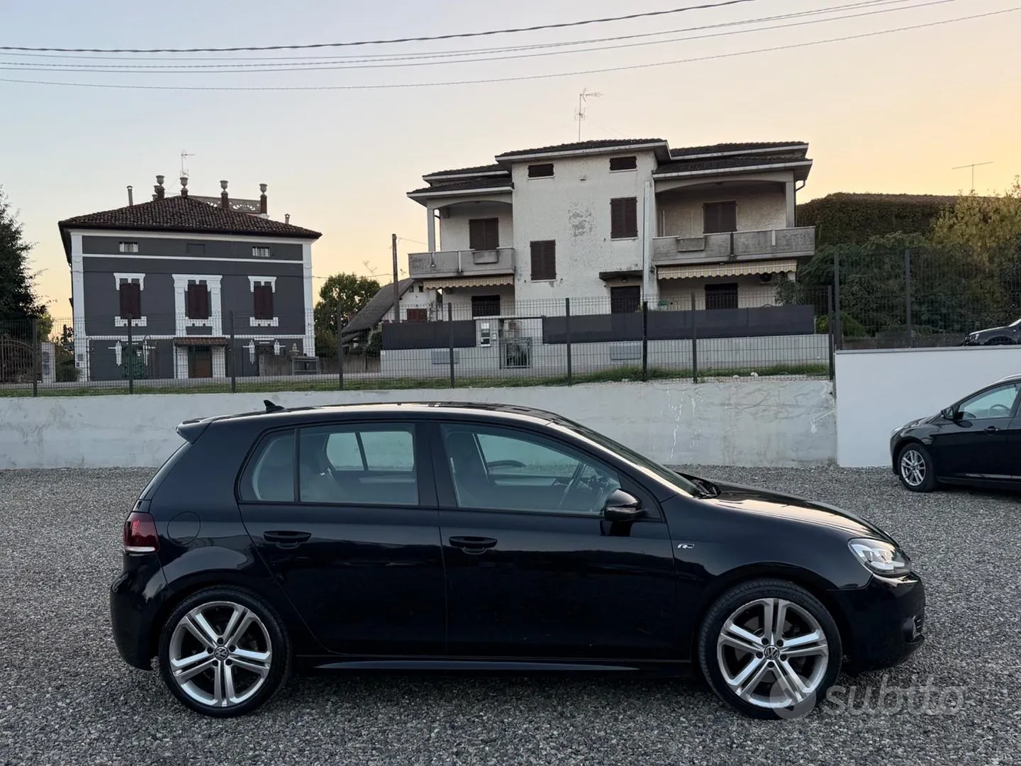 Volkswagen Golf 2010 photo 5