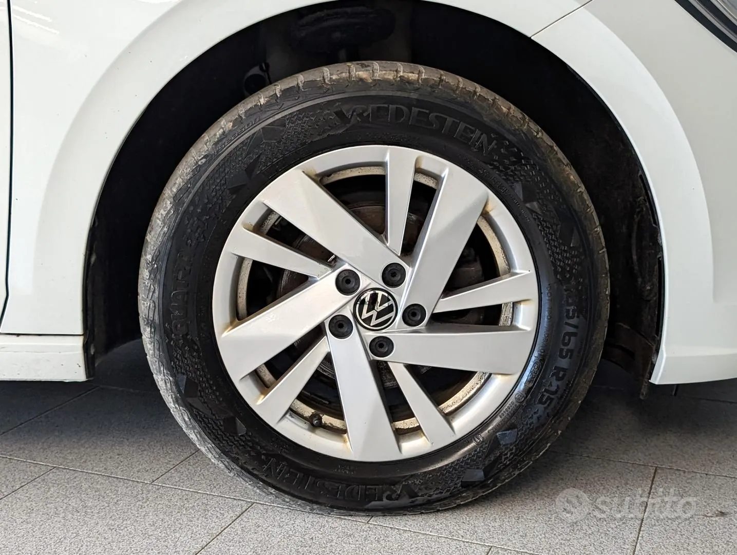 Volkswagen Polo 2023 photo 3