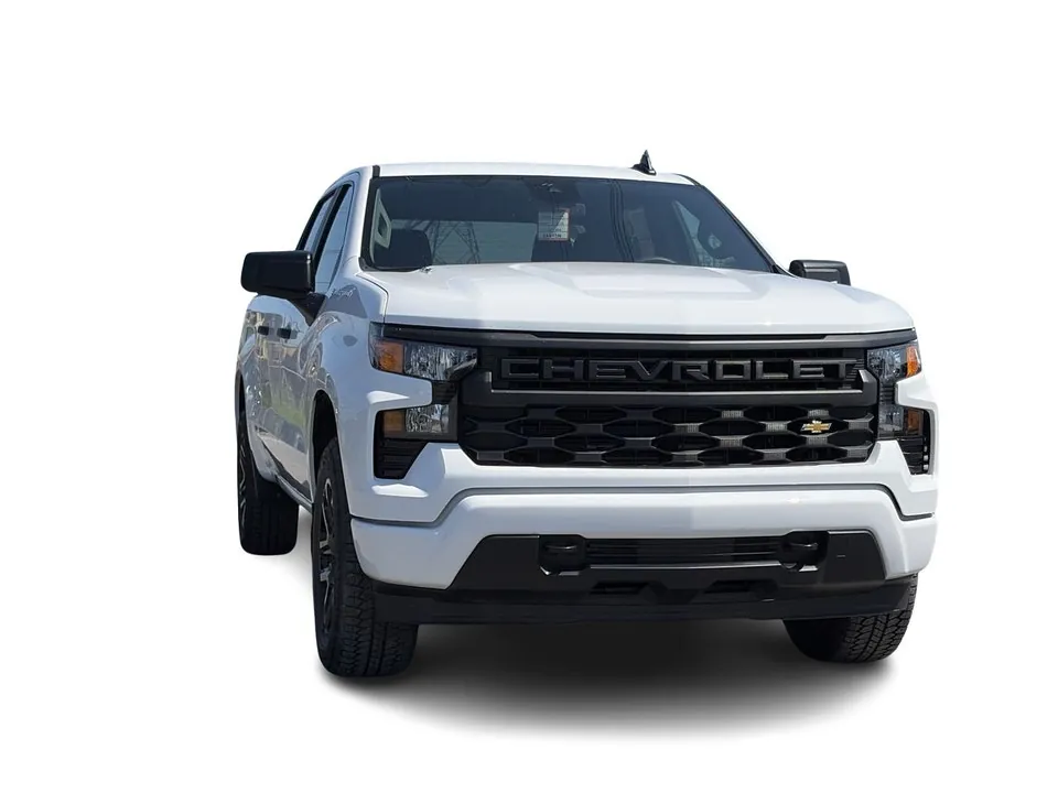 Chevrolet Silverado 2026 photo 3