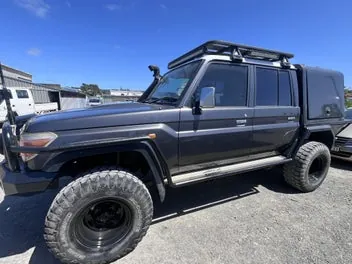 Toyota Land Cruiser 2014 photo 3