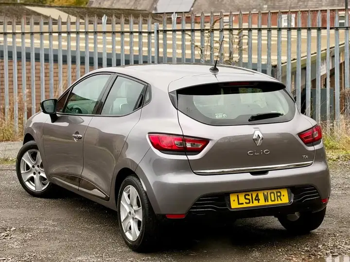Renault Clio 2014 photo 5