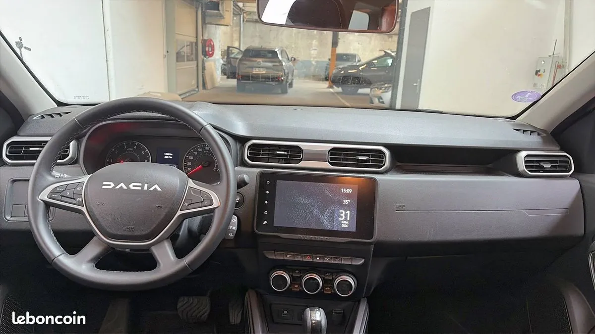 Dacia Duster 2023 photo 3
