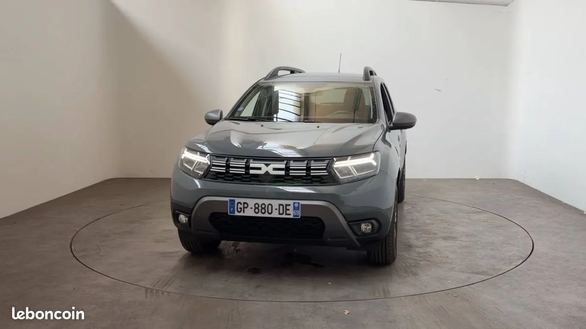 Dacia Duster 2023 photo 4