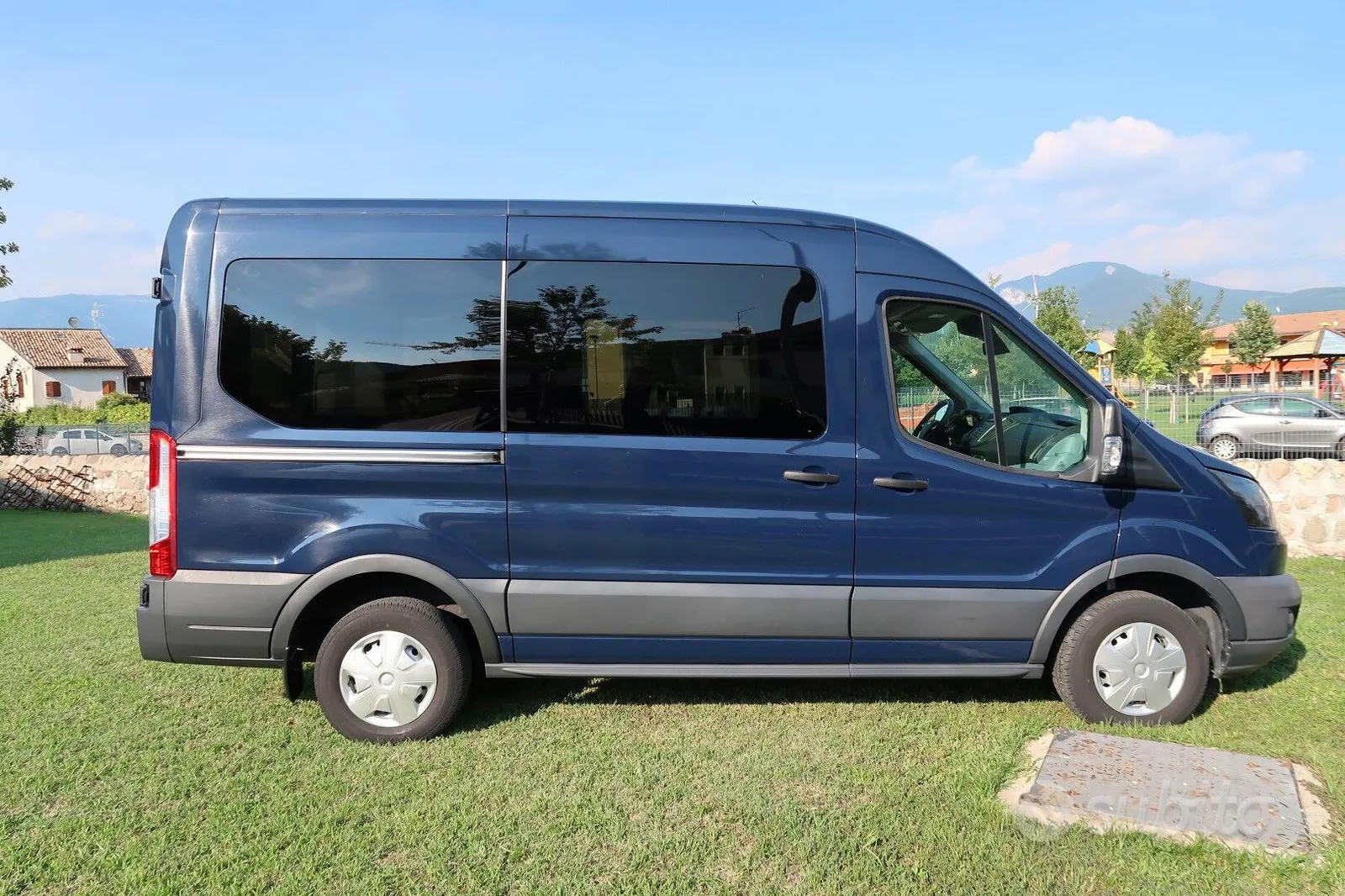 Ford Transit 2019 photo 2