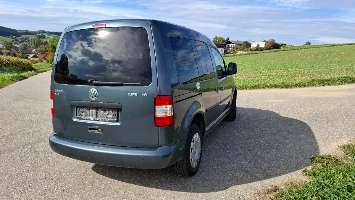 Volkswagen Caddy 2009 photo 3