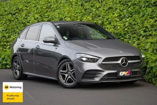 Mercedes-Benz B 180