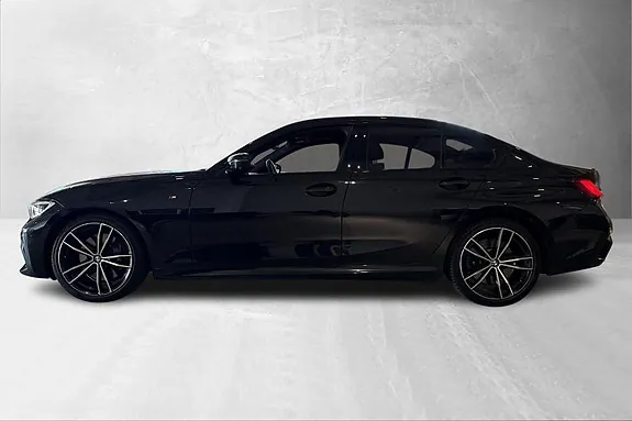 BMW 320D 2019 photo 2