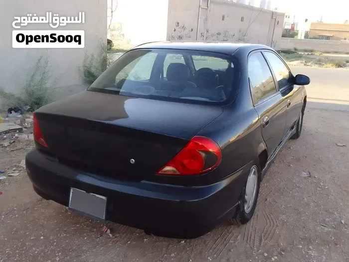 Kia Spectra 2000 photo 2