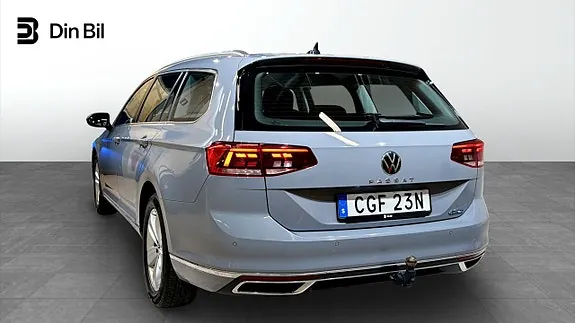 Volkswagen Passat 2024 photo 3