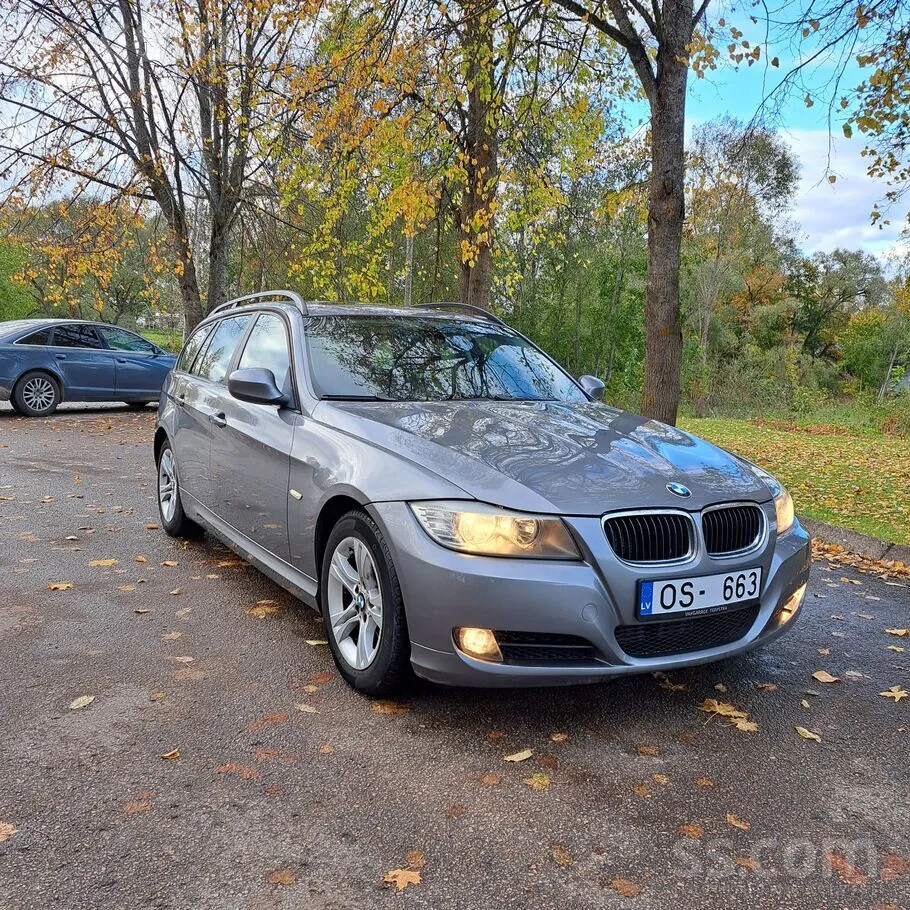 BMW 318 2009 photo 3