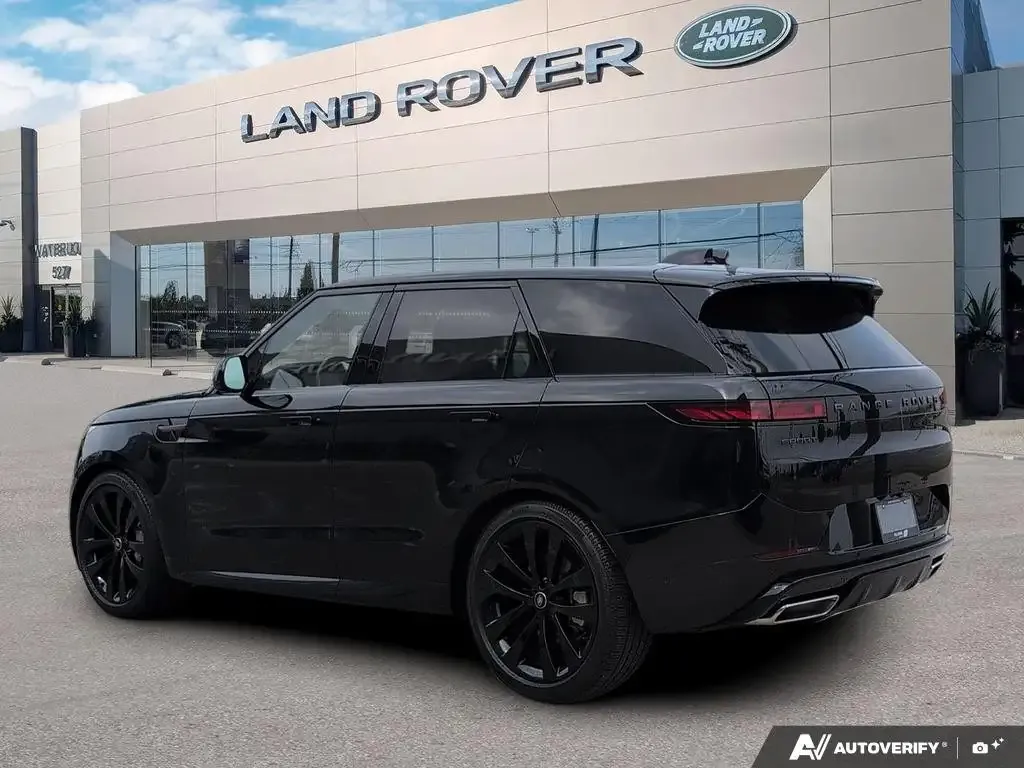 Land Rover Range Rover Sport 2025 photo 4