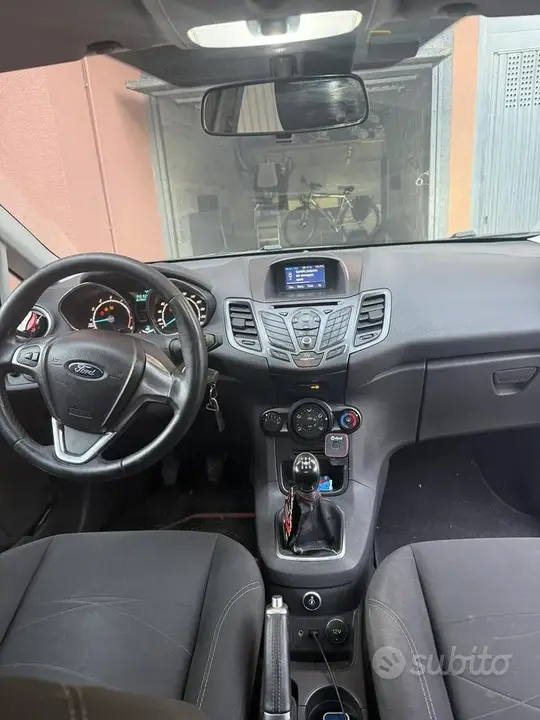 Ford Fiesta 2016 photo 5