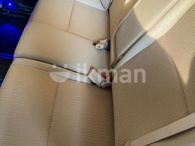 Toyota Premio 2019 photo 4