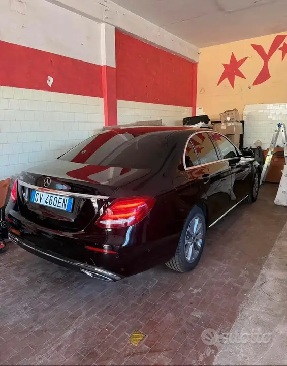 Mercedes-Benz E-Class 2017 photo 3