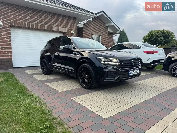 Volkswagen Touareg