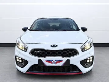 Kia Pro Ceed 2013 photo 2