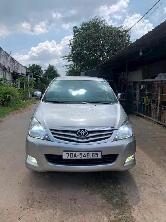 Toyota Innova