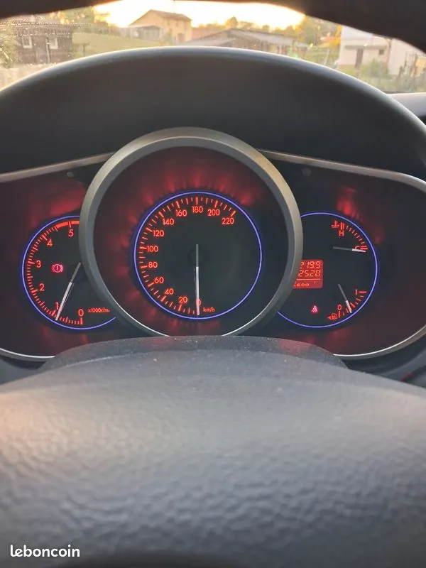 Mazda Cx-7 2011 photo 3