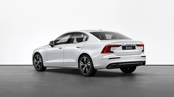 Volvo S60 2021 photo 4