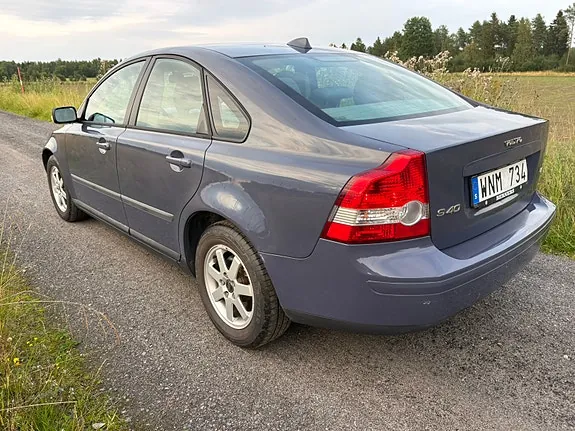 Volvo S40 2005 photo 4