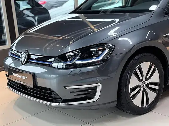 Volkswagen Golf 7 2019 photo 2
