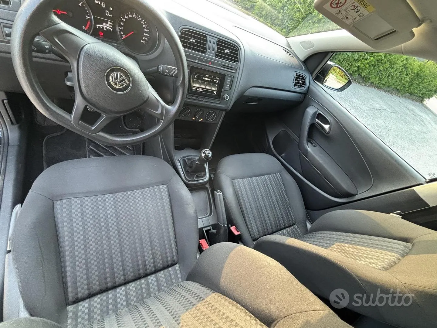 Volkswagen Polo 2016 photo 3