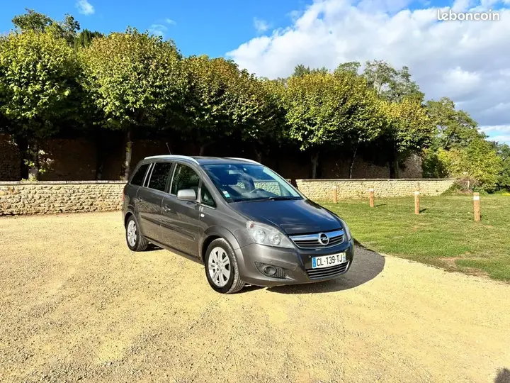 Opel Zafira