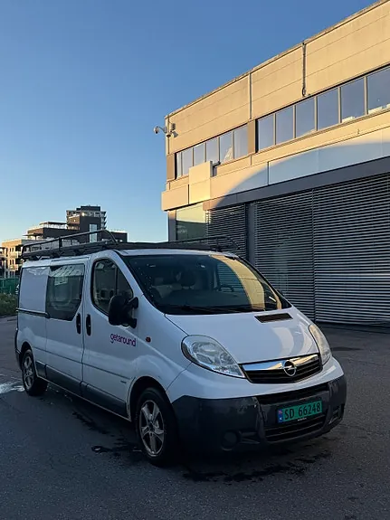 Opel Vivaro 2012 photo 4