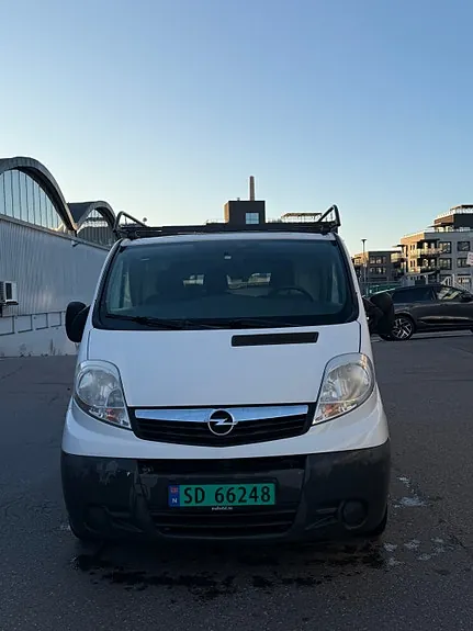 Opel Vivaro 2012 photo 3