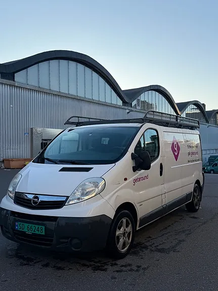 Opel Vivaro 2012 photo 2