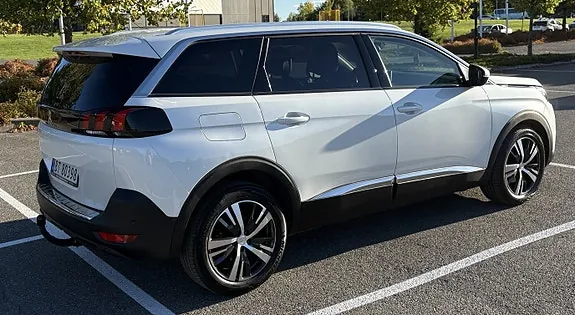 Peugeot 5008 2018 photo 5