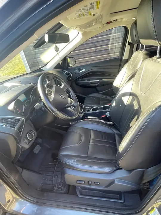 Ford Escape 2013 photo 3