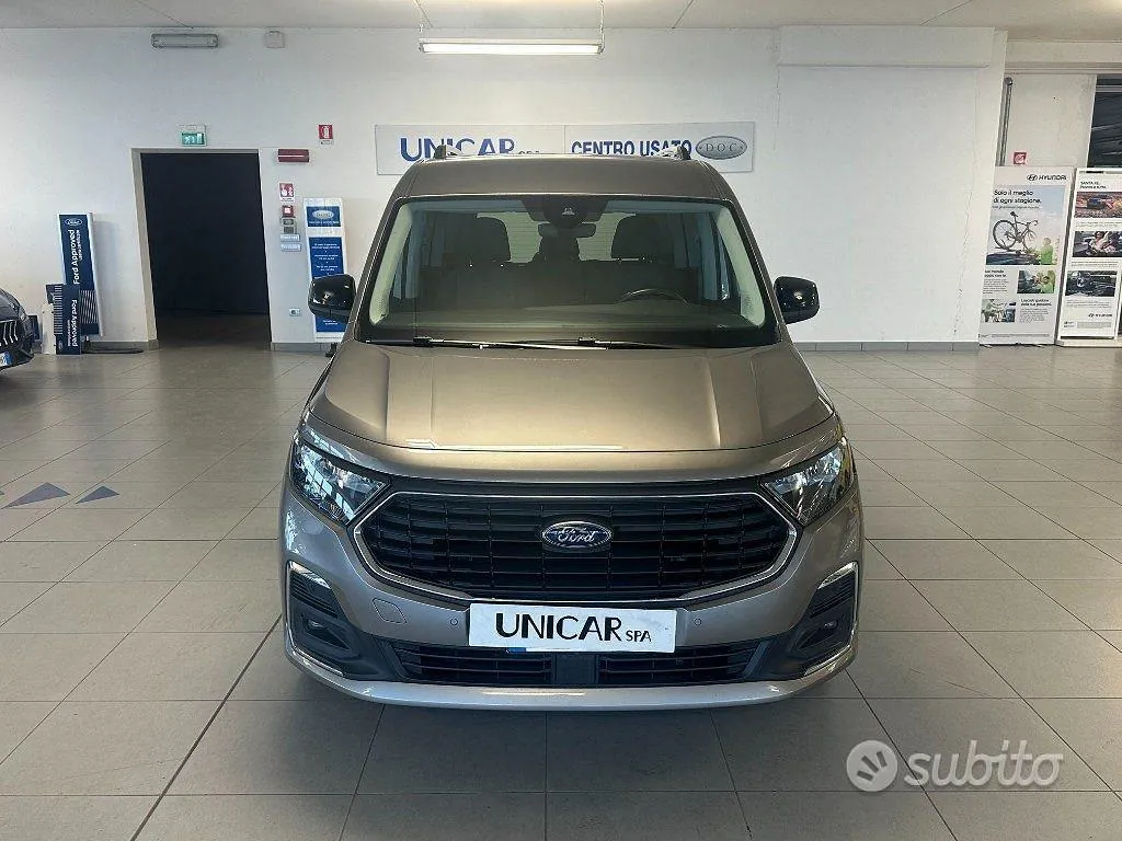 Ford Tourneo Connect 2024 photo 2