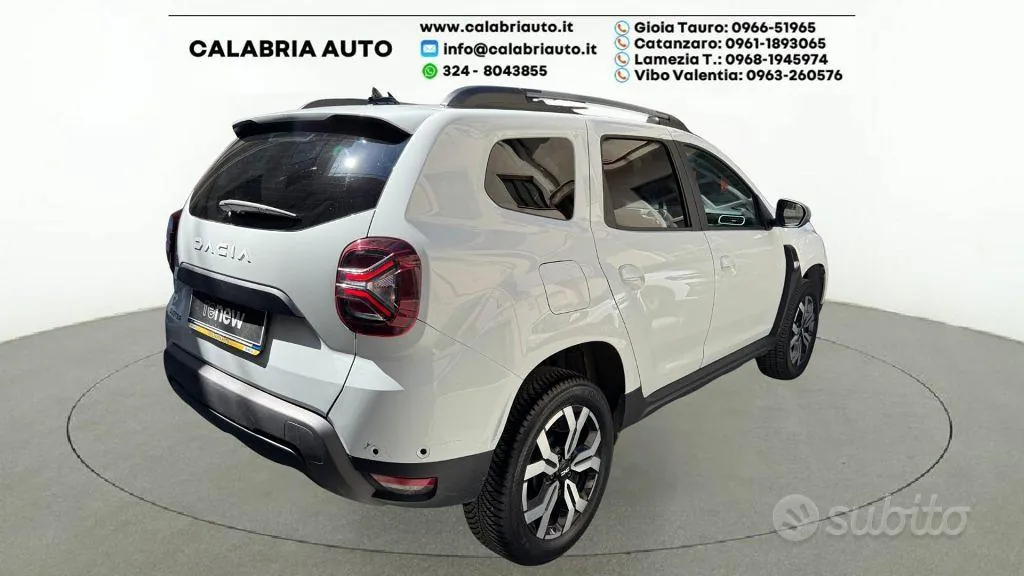 Dacia Duster 2023 photo 3