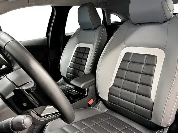 Citroen C4 2025 photo 5