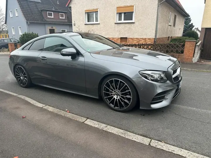 Mercedes-Benz E400 Coupé