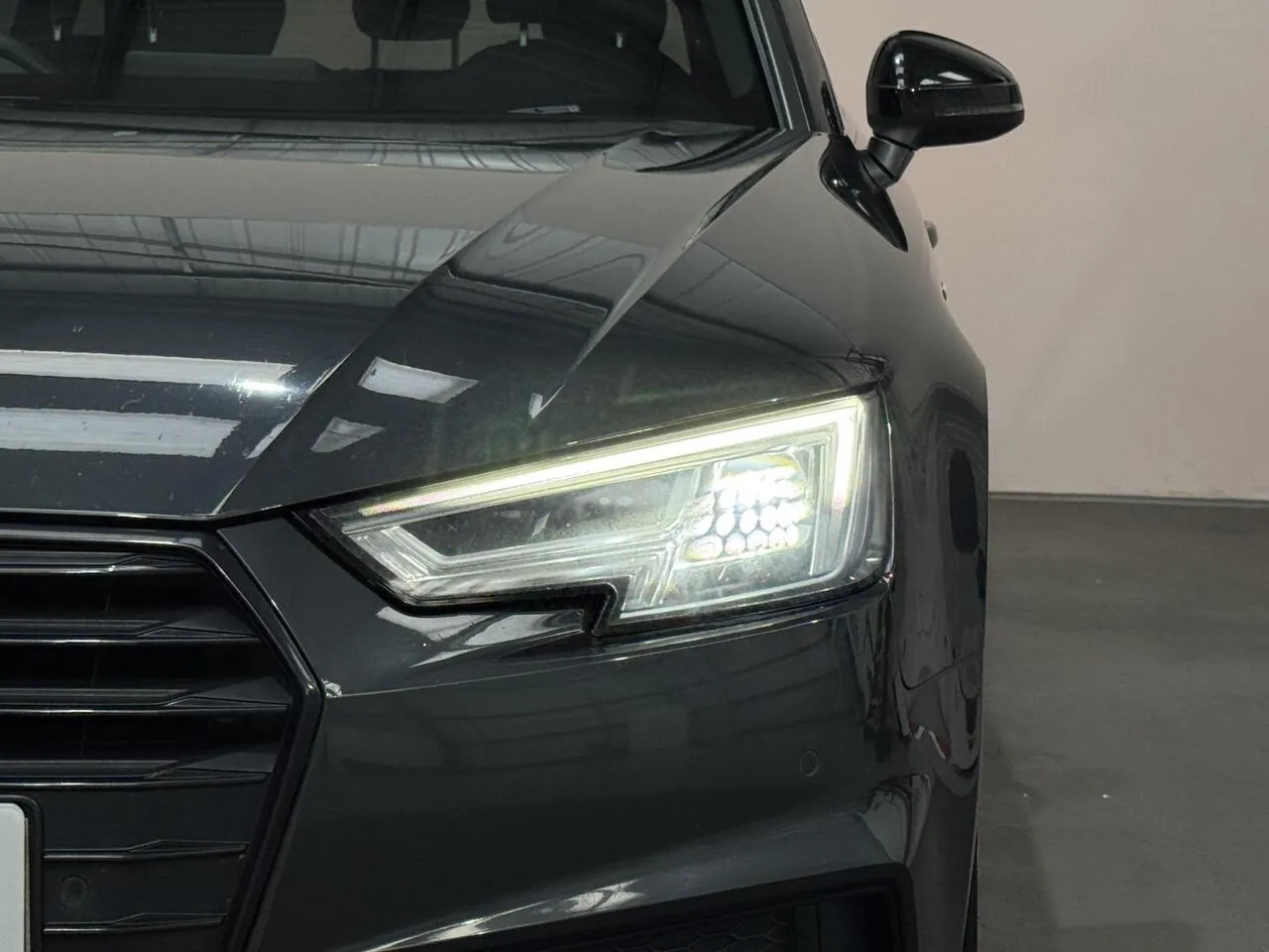 Audi A4 Avant 2018 photo 5