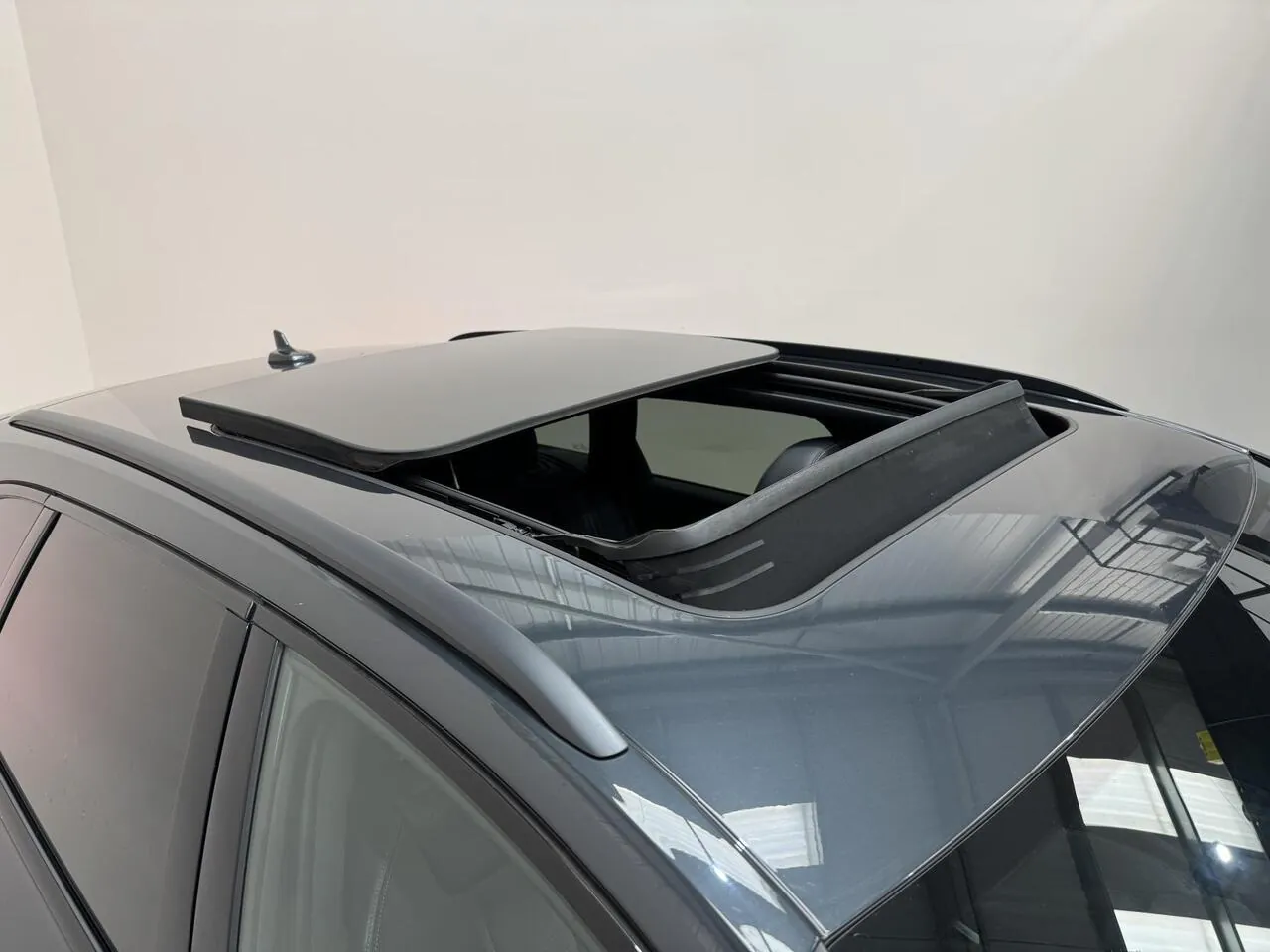 Audi A4 Avant 2018 photo 3