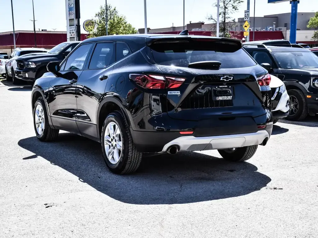 Chevrolet Blazer 2021 photo 4