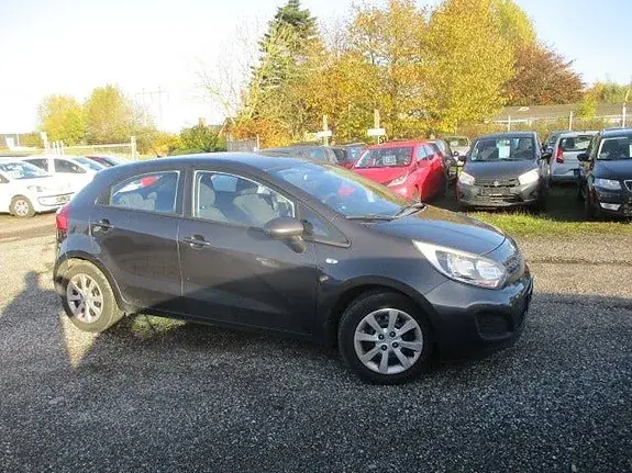 Kia Rio 2014 photo 3